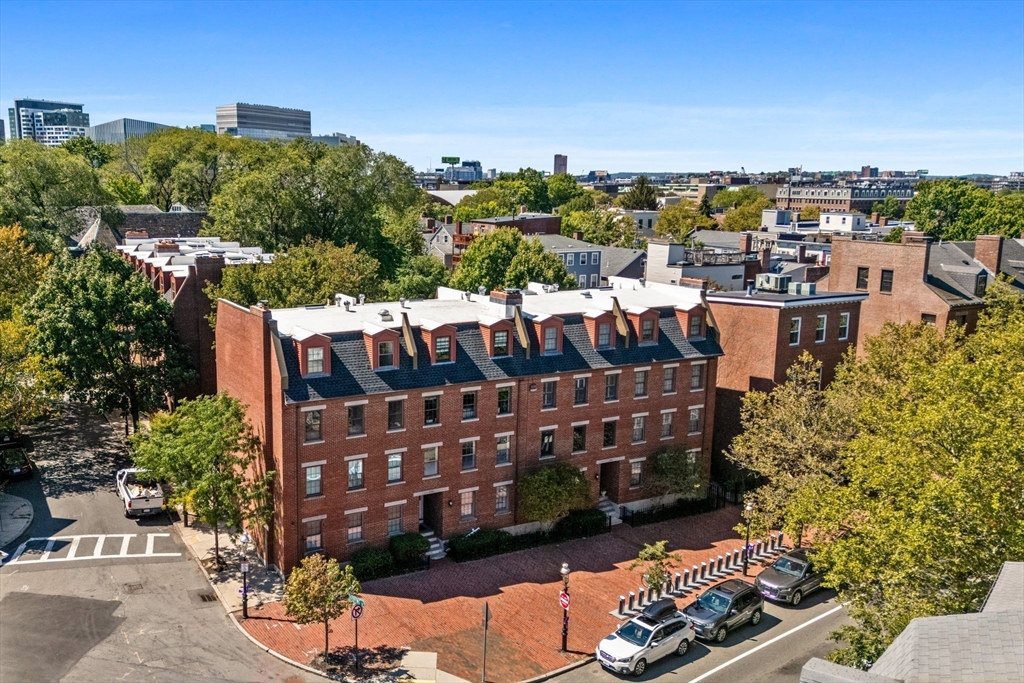 100 Main St # 5 Unit: #5