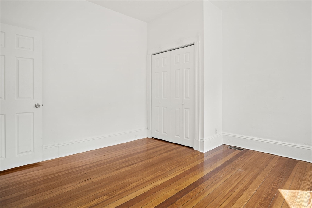 167 Jefferson Ave # 1