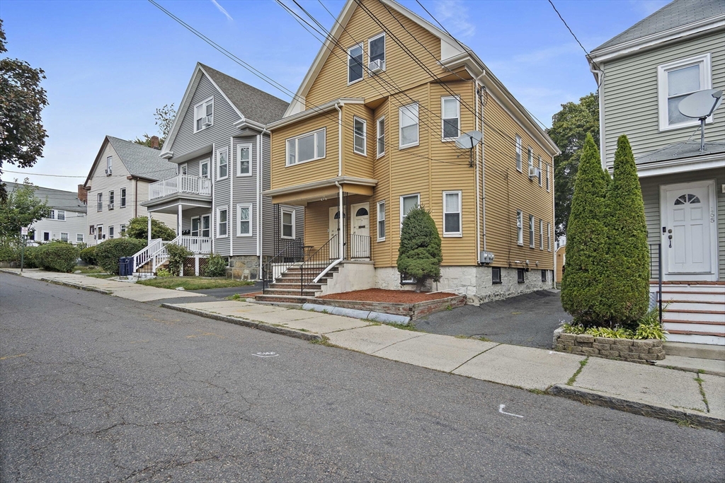 167 Jefferson Ave # 1