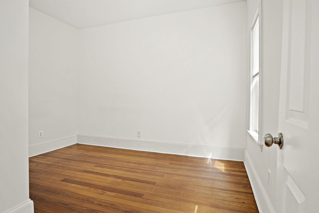 167 Jefferson Ave # 1