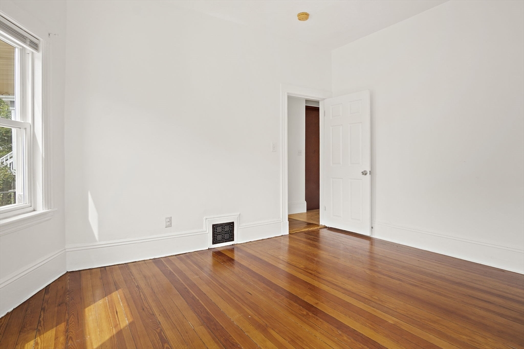 167 Jefferson Ave # 1