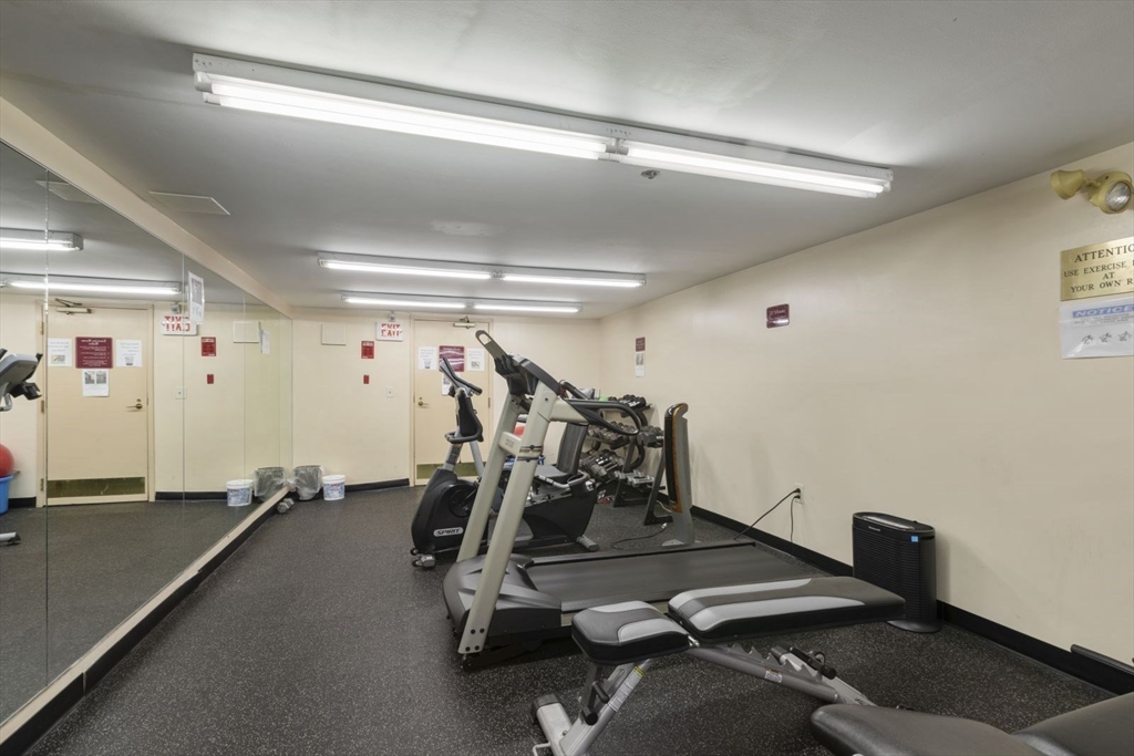 100 Fulton Street # 4V