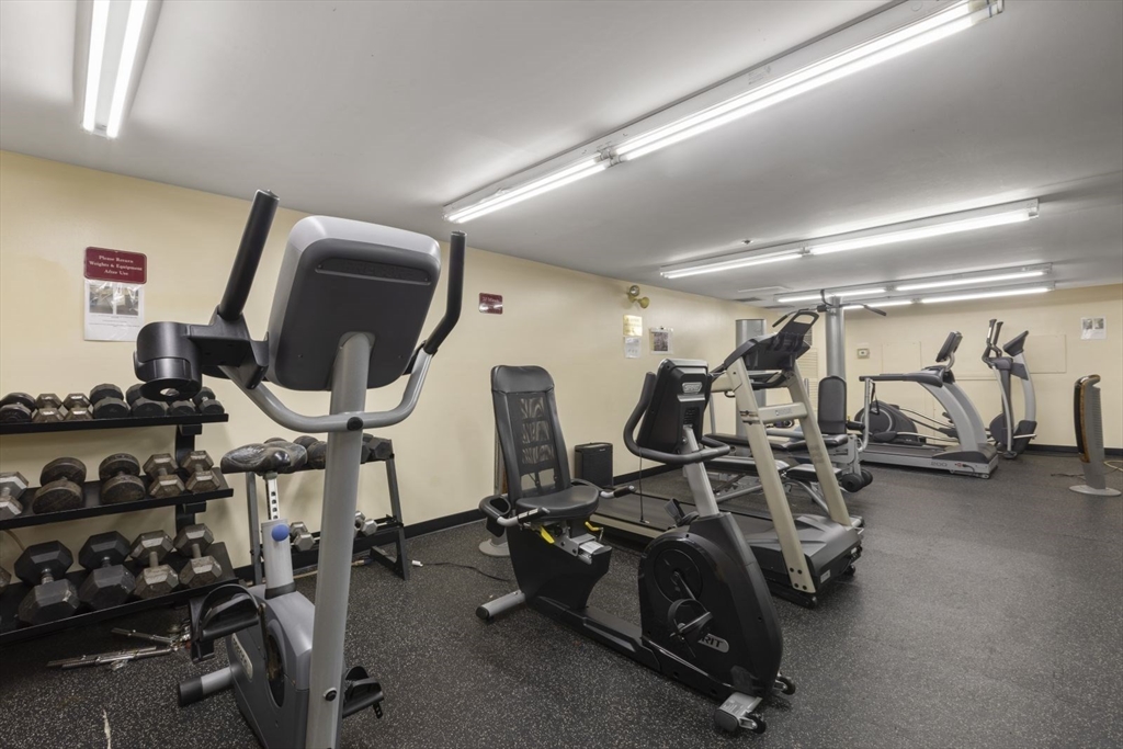 100 Fulton Street # 4V