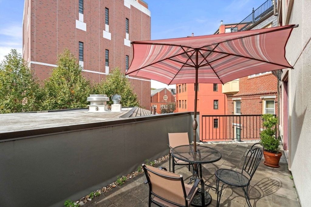 100 Fulton Street # 4V