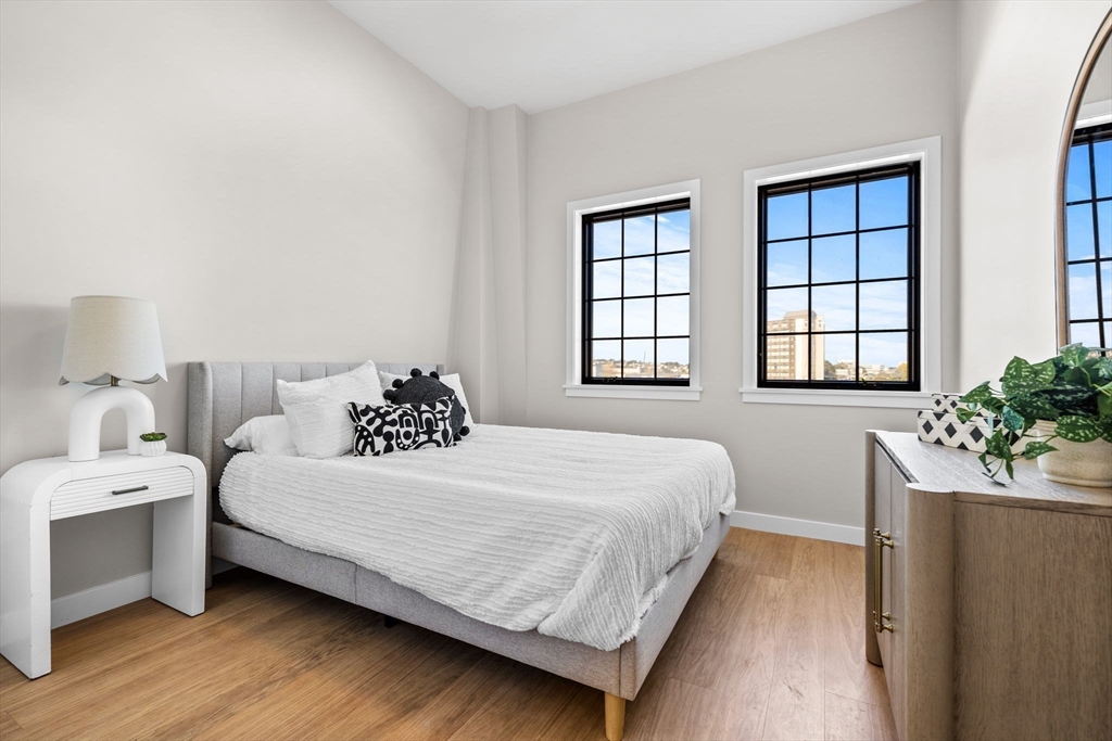 125 Addison Street # 309