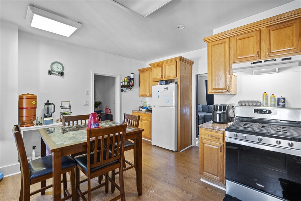 90 Pierce St, Malden