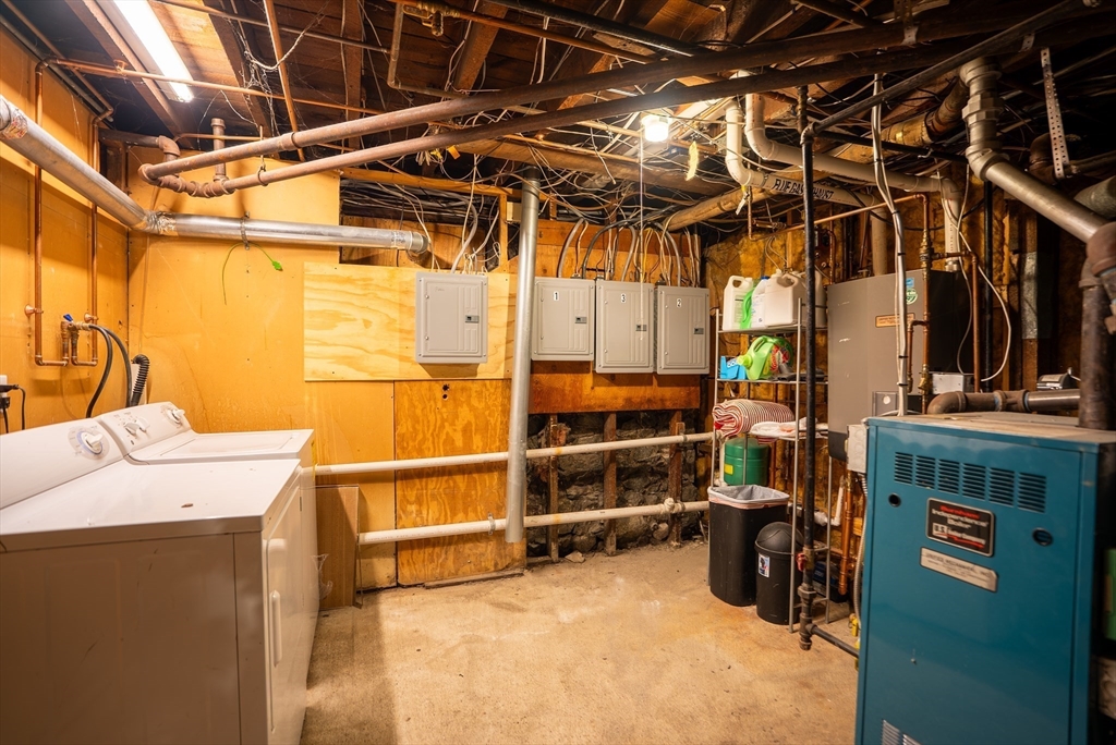 90 Pierce St, Malden