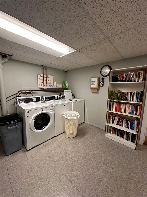 55 Broadlawn Park # 17, Newton Unit: 17