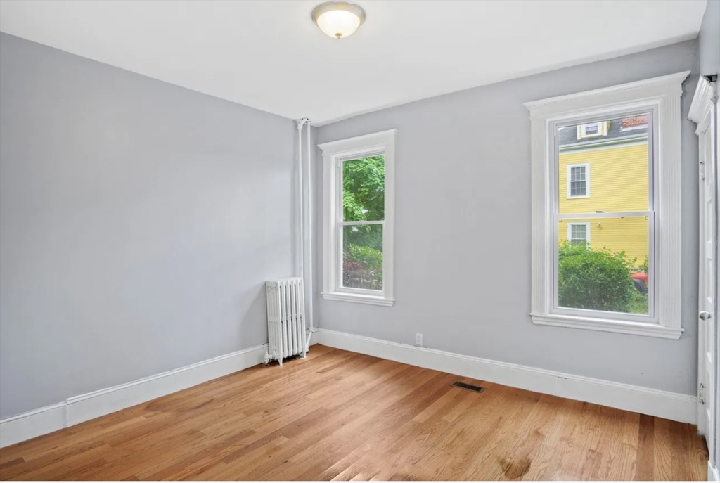 52 Intervale St, Boston