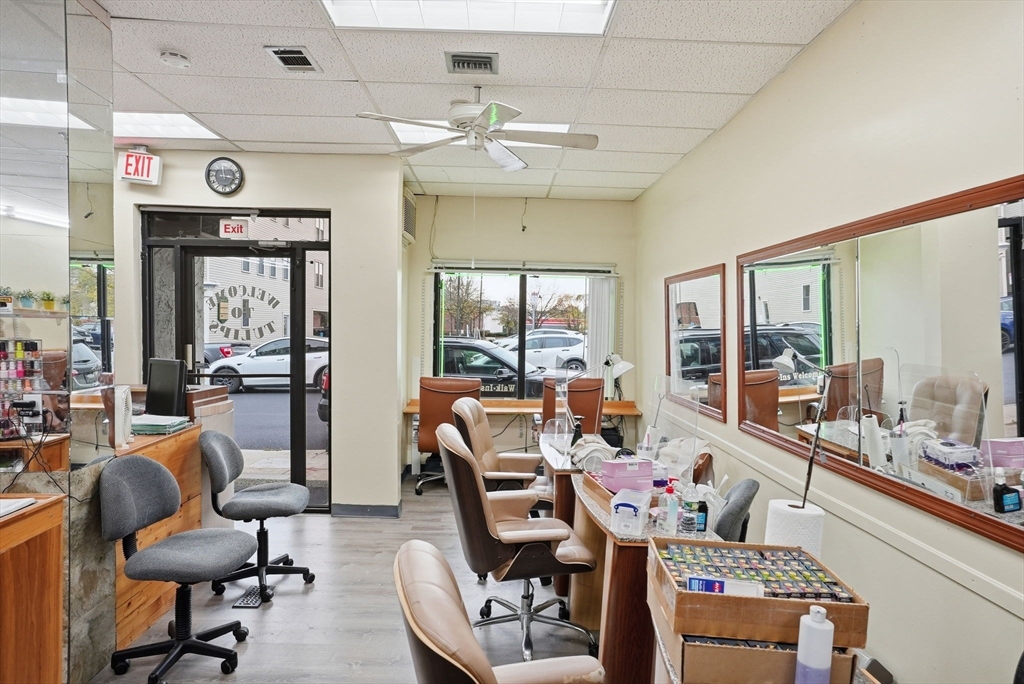 400-412 Neponset Ave