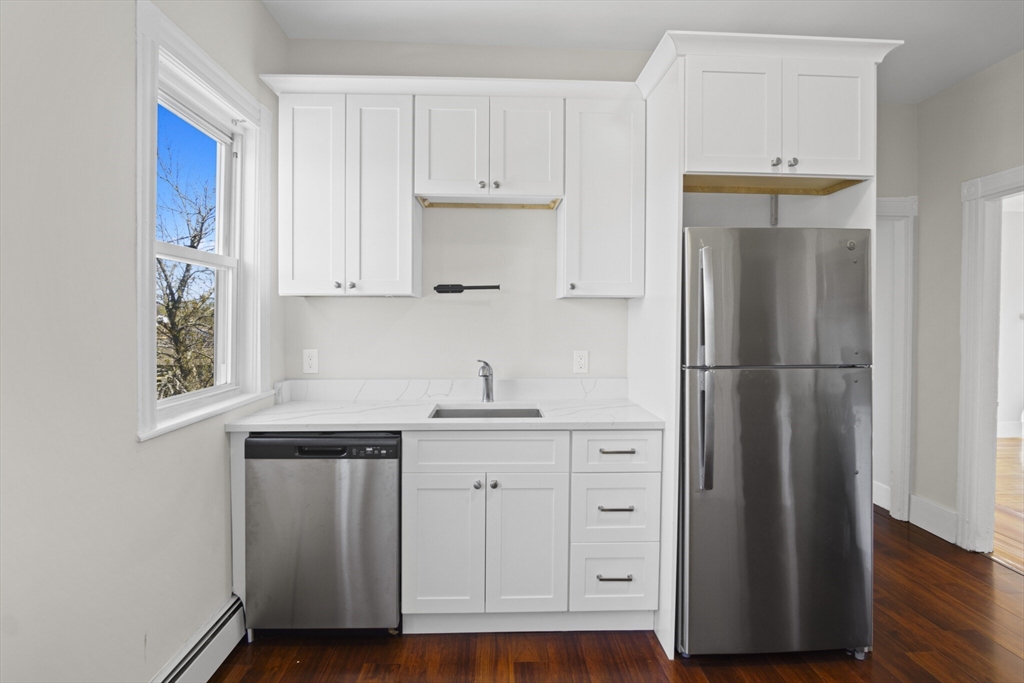 400-412 Neponset Ave