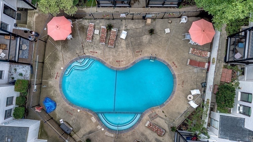 1480 Commonwealth Ave # 10