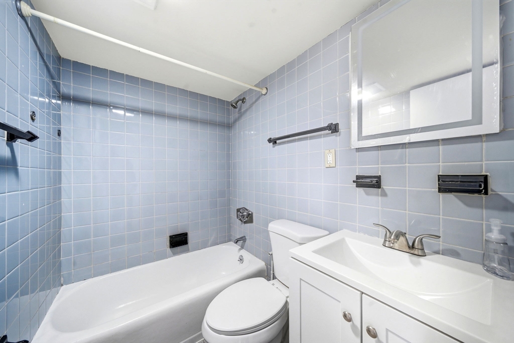 1480 Commonwealth Ave # 10