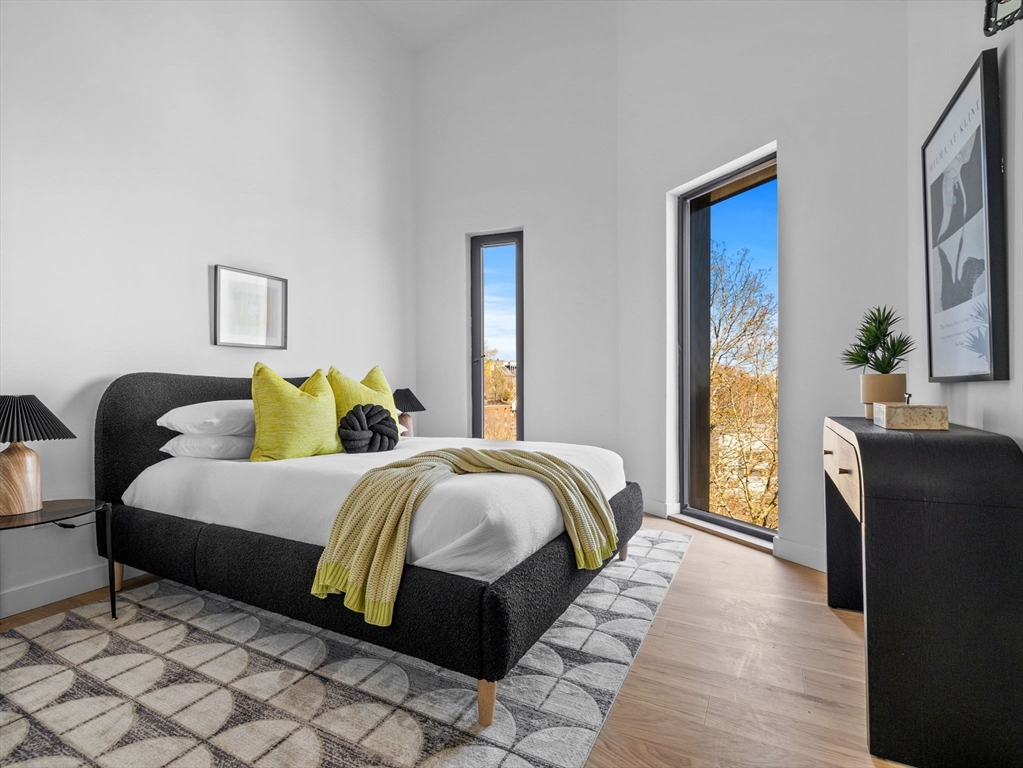 22 High Street # 101