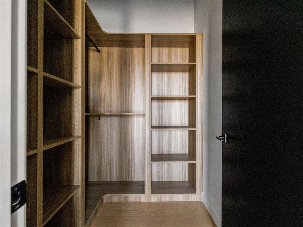 22 High Street # 202