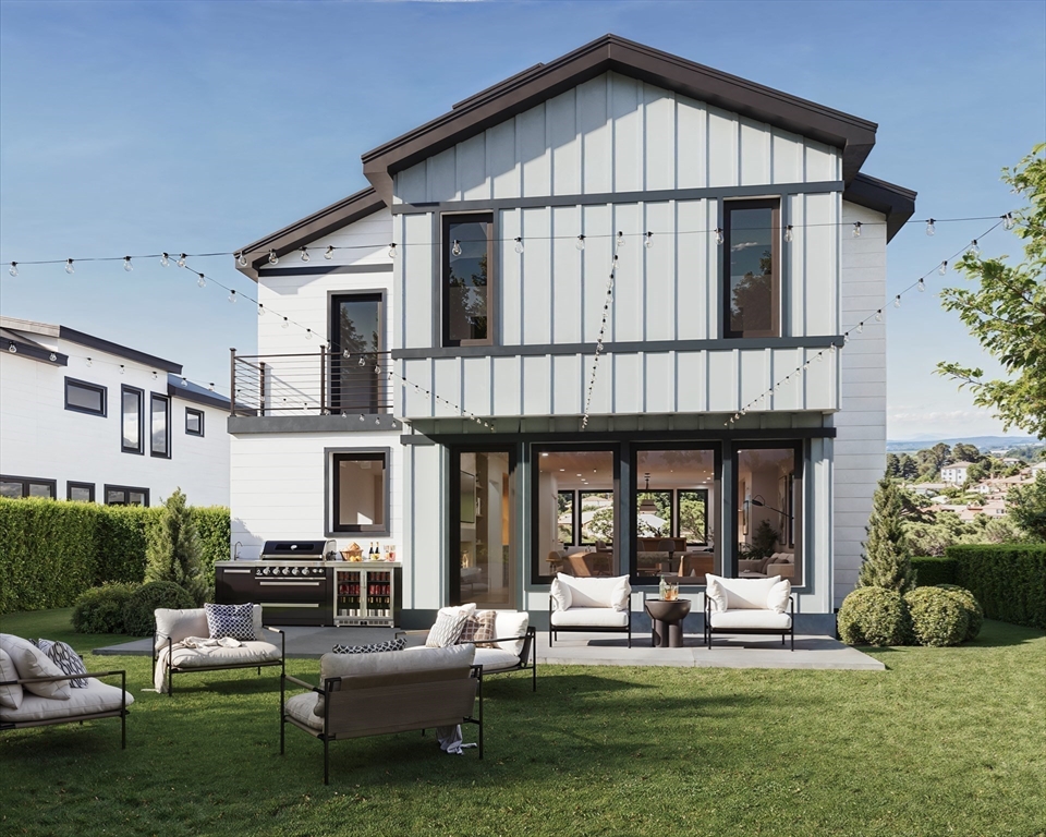 545 Winthrop St. Lot 8