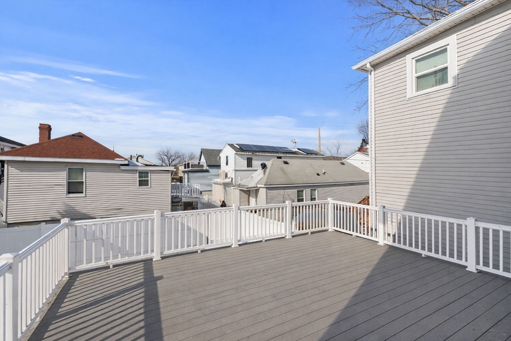 35 Arcadia St