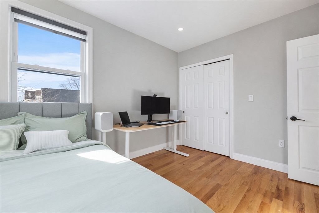 35 Arcadia St