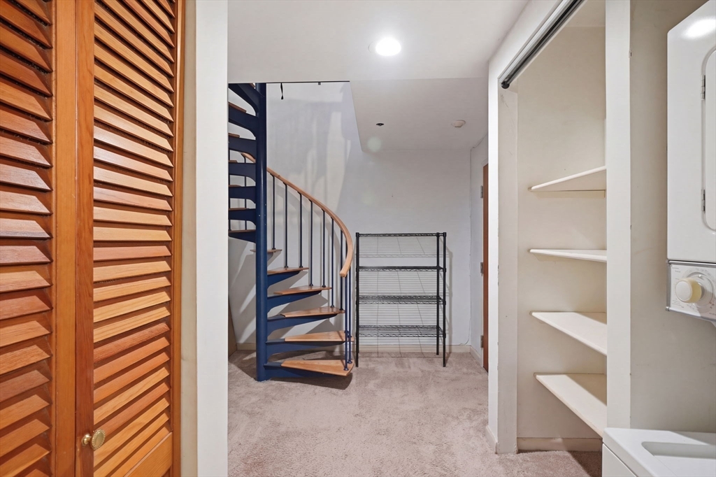 103 Gainsborough # 104