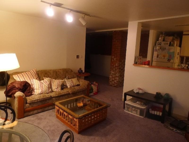 102 Gainsborough # 005E