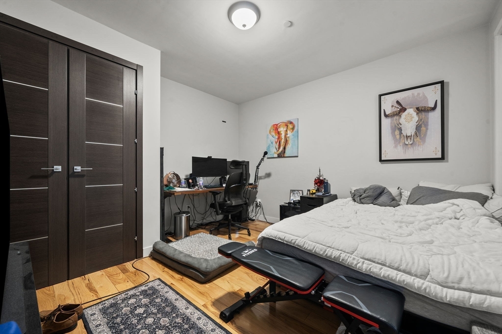 39 Lexington St # 5