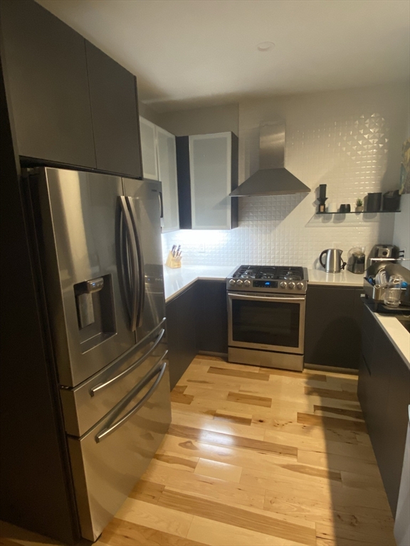 39 Lexington St # 5