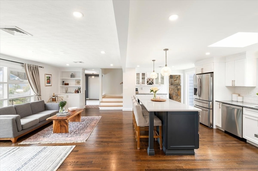 2 Stagecoach Rd