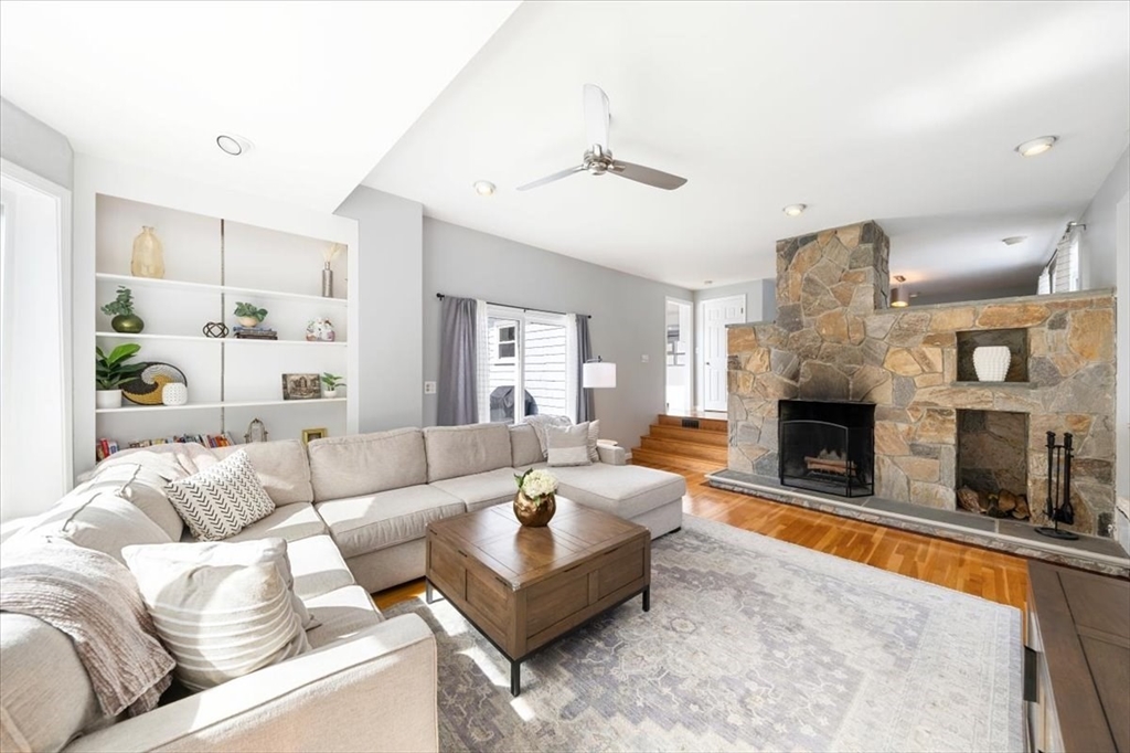 2 Stagecoach Rd