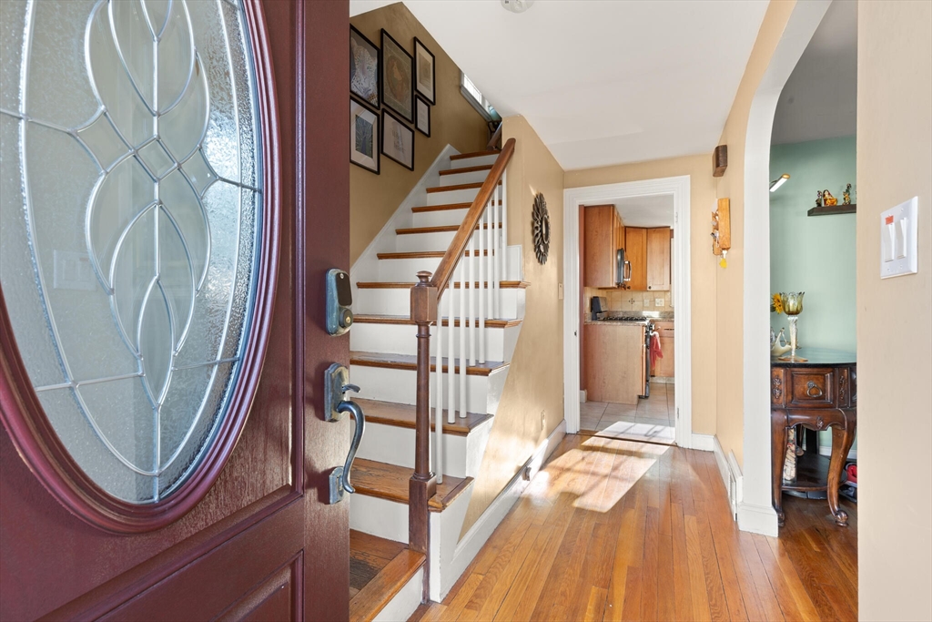 11 Hoover Rd