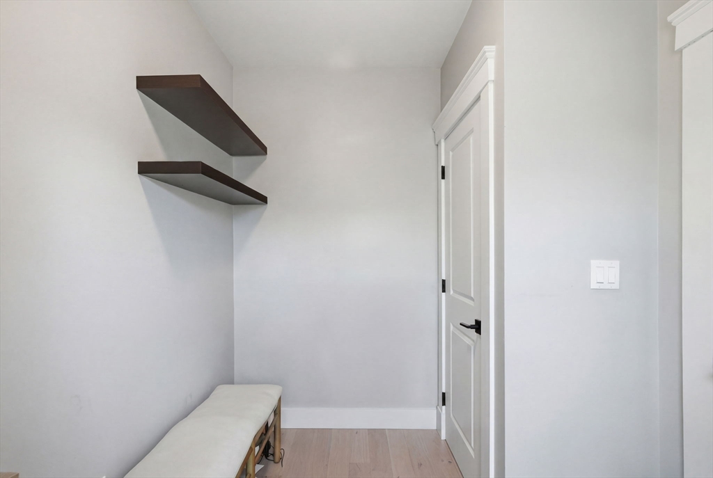 331 Chelsea St # 3