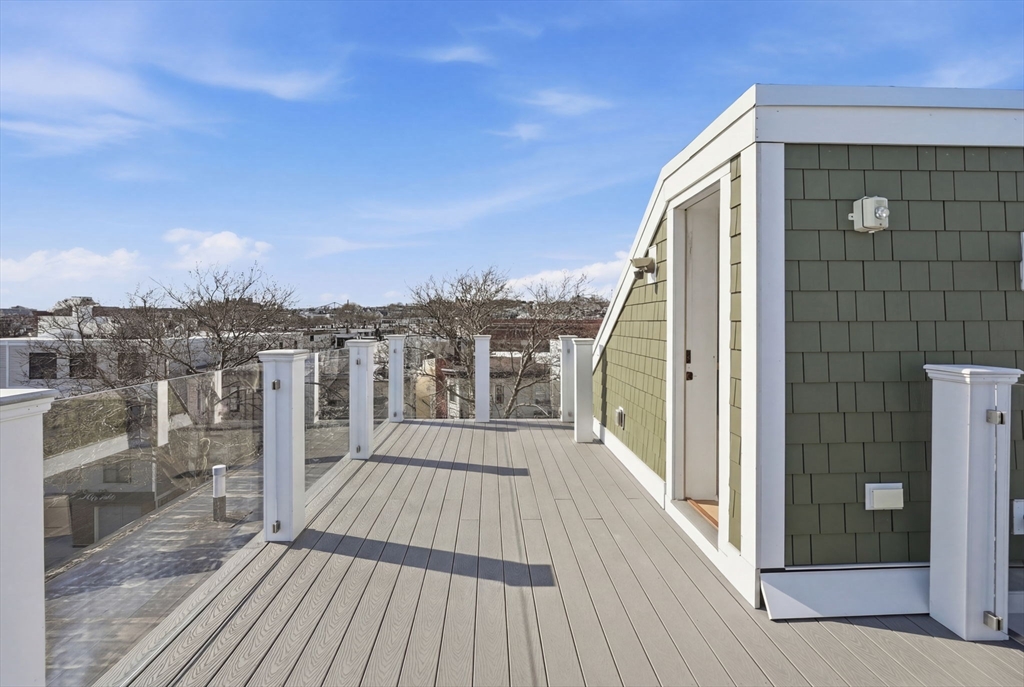 331 Chelsea St # 3