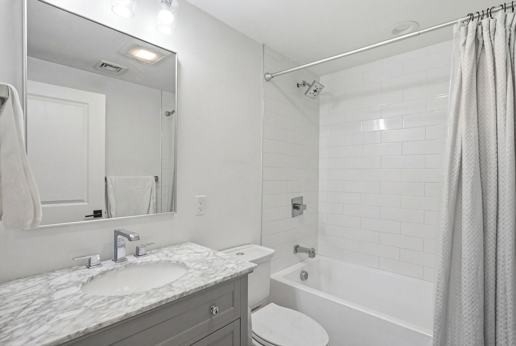 331 Chelsea St # 3