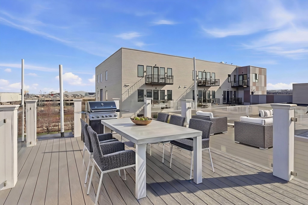 331 Chelsea St # 3