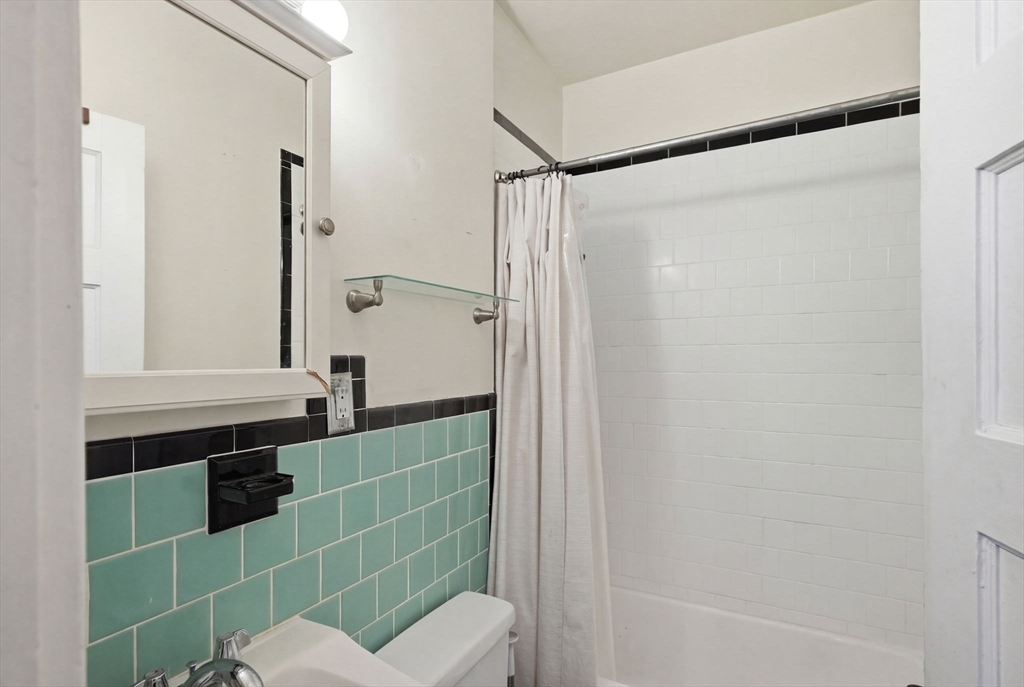 386 Commonwealth Ave # 61