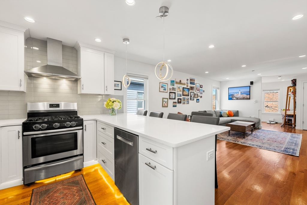 134 Heath St # 3