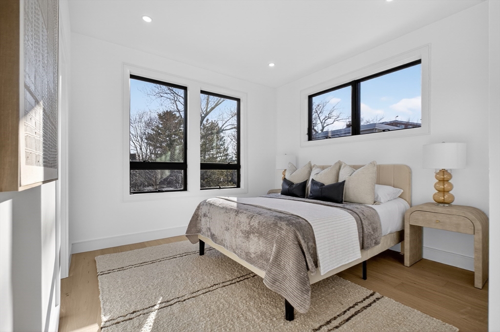 24 Newell St