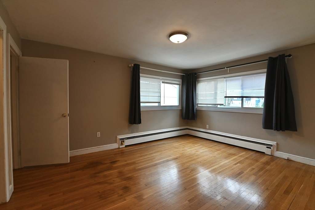 44-42 Farquhar Rd # 1