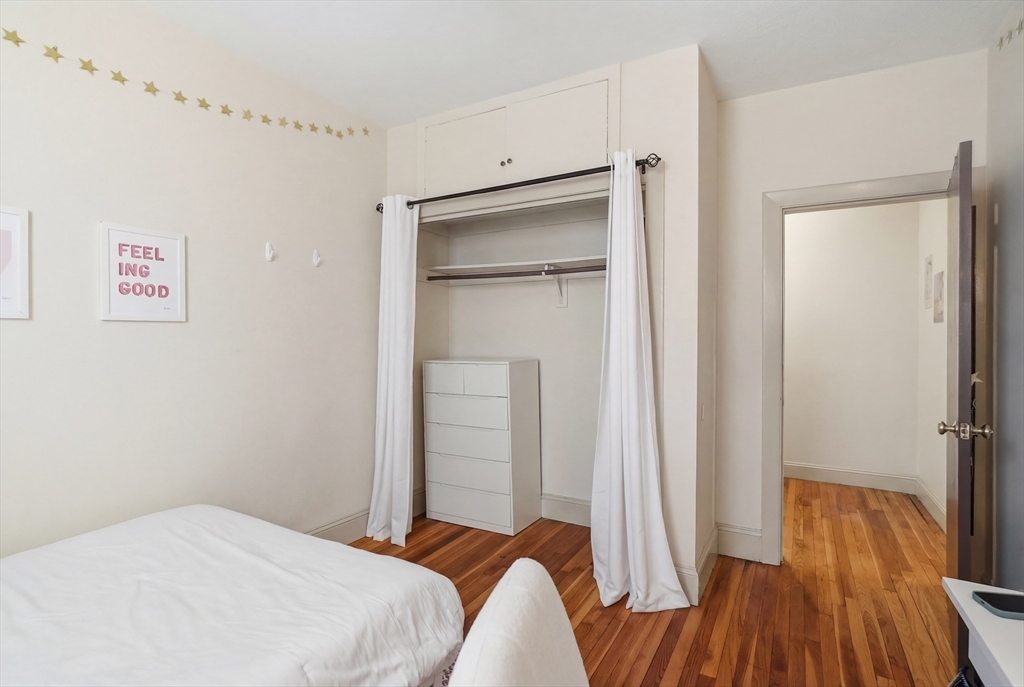 1466 Tremont # 2