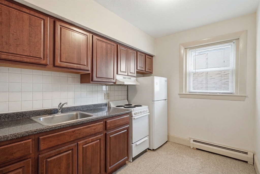 1466 Tremont # 2