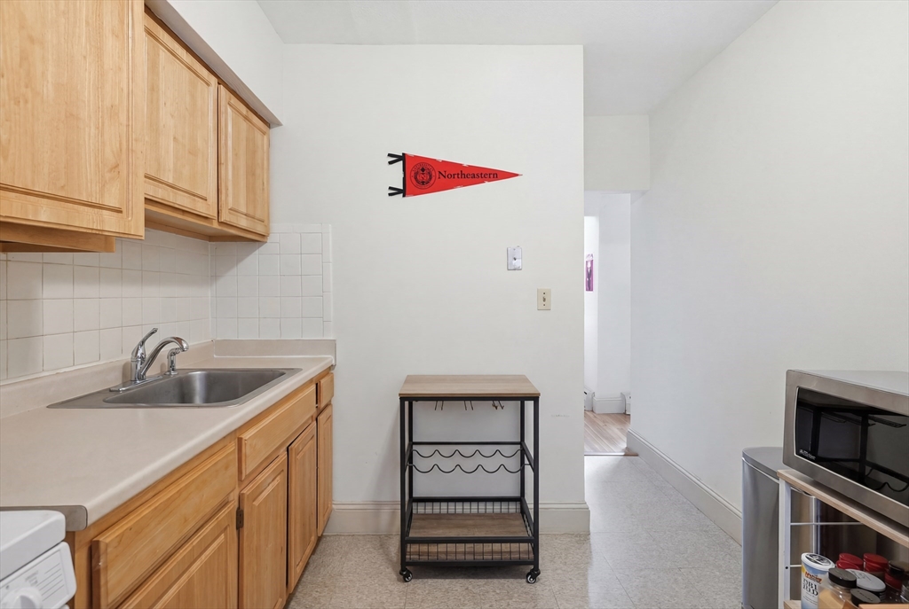 1466 Tremont # 1