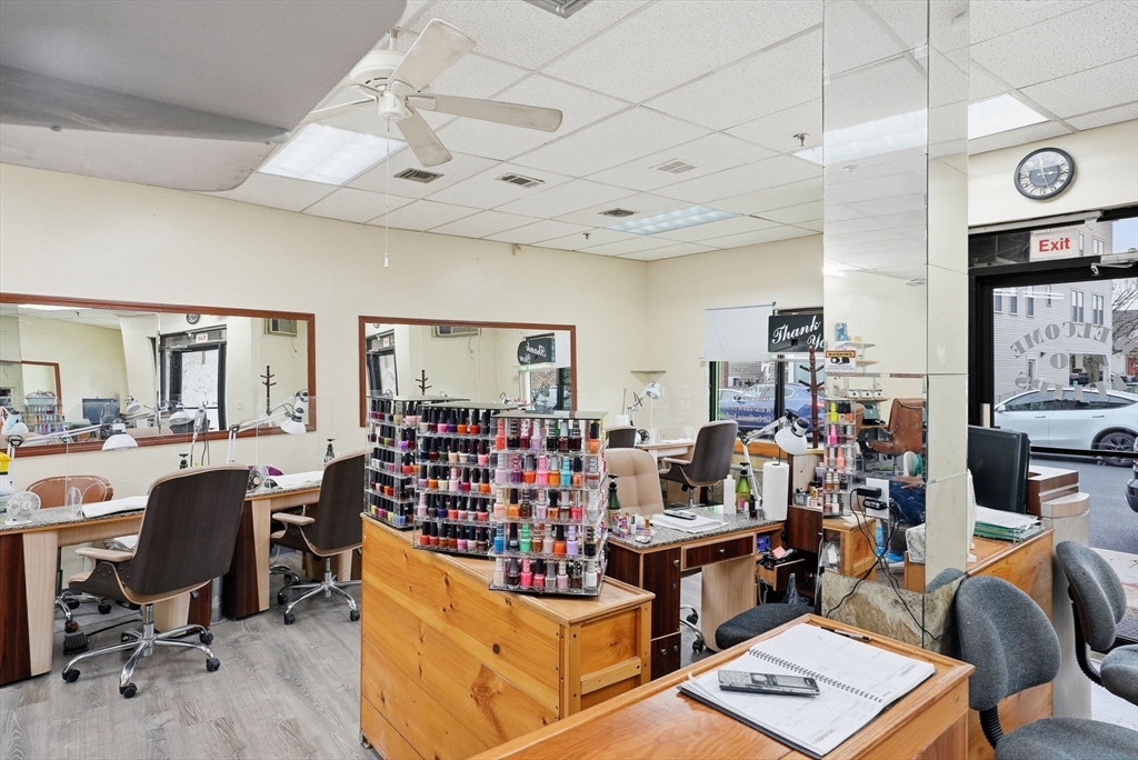 400-412 Neponset Ave