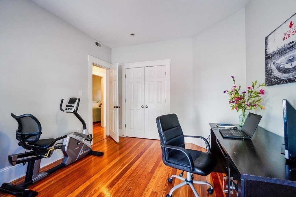 7 Treadway Rd # 1