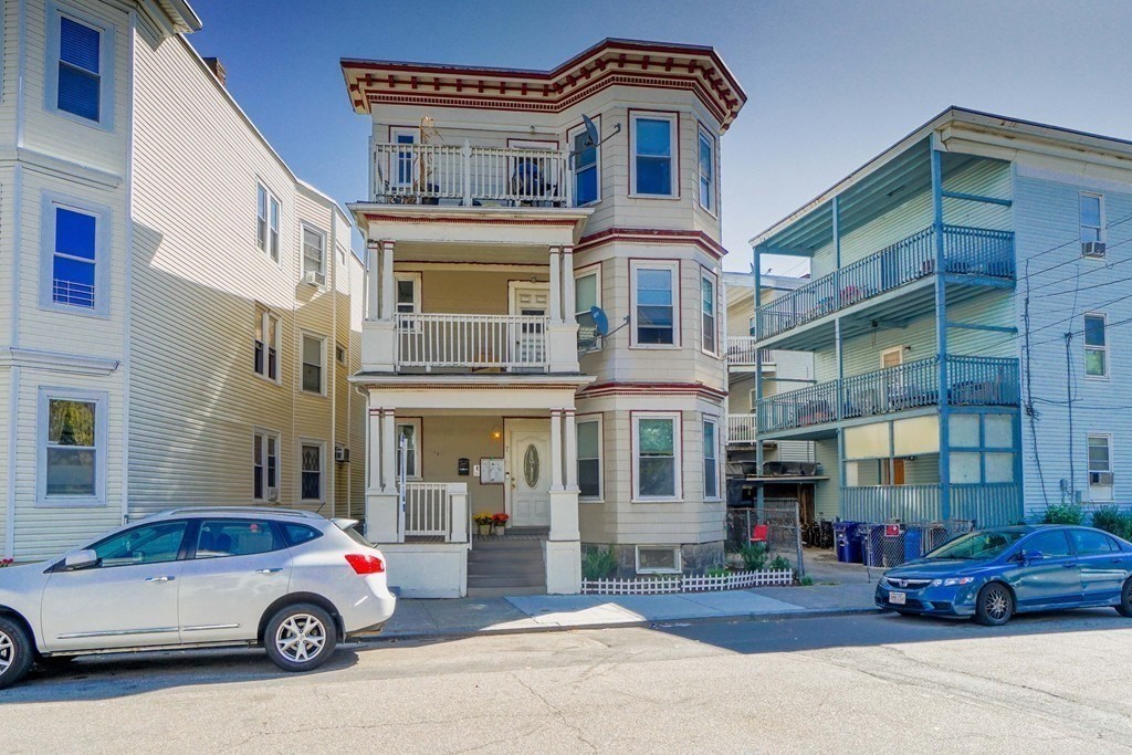 7 Treadway Rd # 1