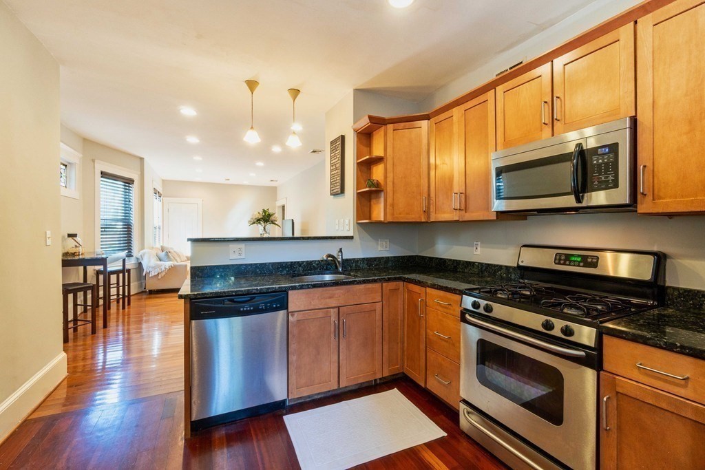 7 Treadway Rd # 1