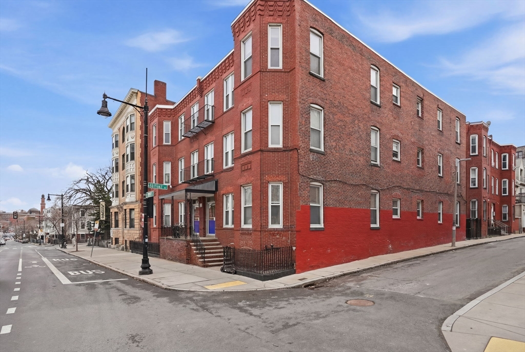1466 Tremont # 2