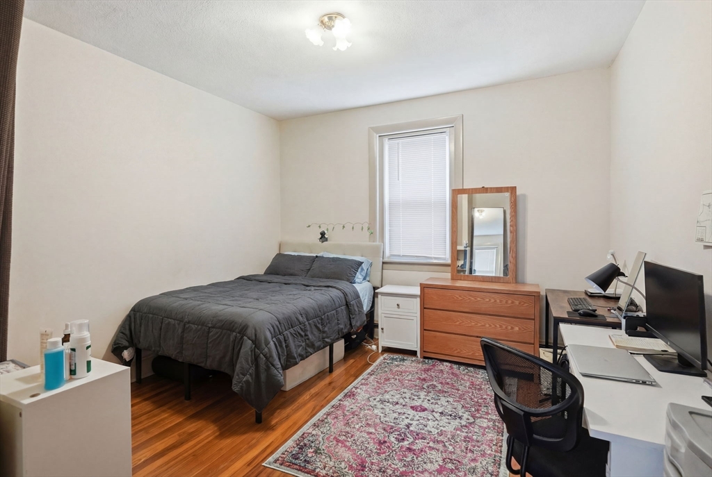 1466 Tremont # 2