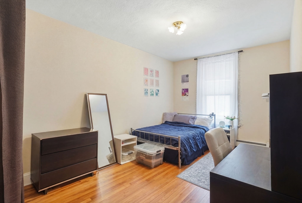 1466 Tremont # 2