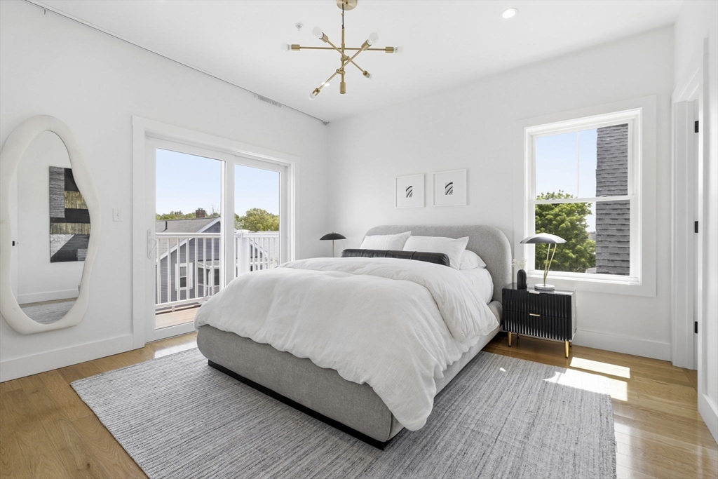 87 Madison Ave # 3