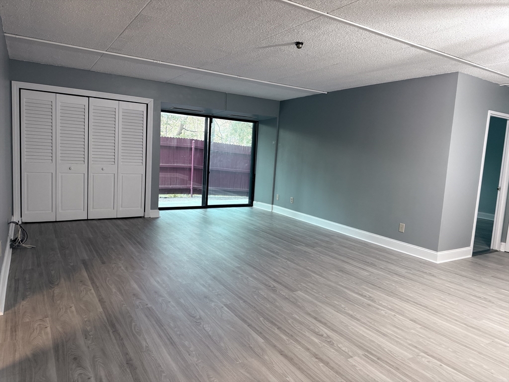 55 Tall Oaks Drive # T5