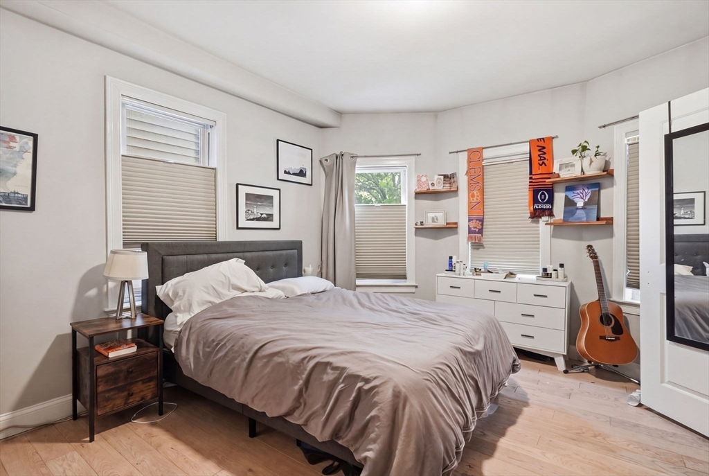 30 Rawson St